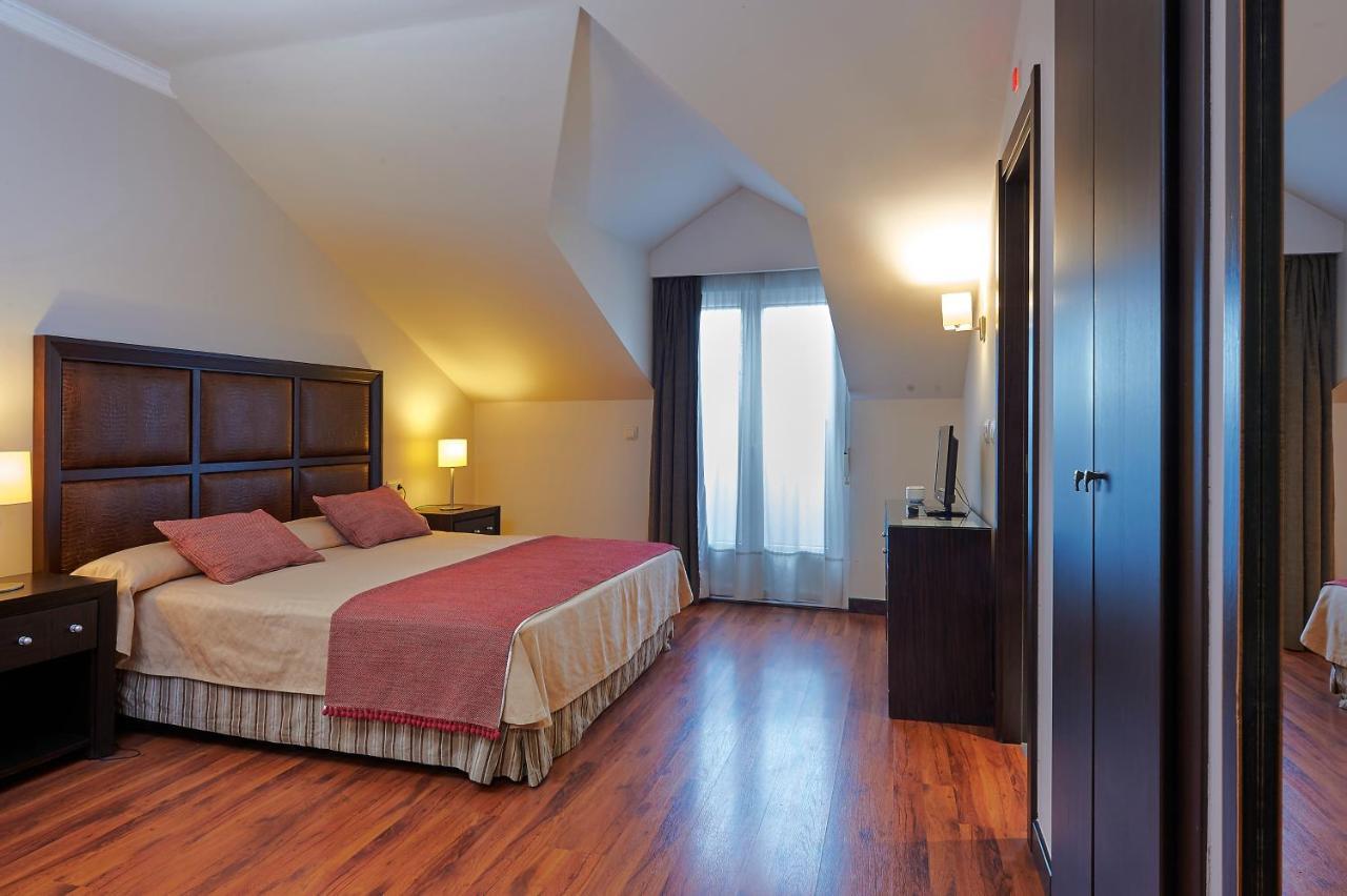 Hotel Las Cabanas Peñaranda de Bracamonte Εξωτερικό φωτογραφία