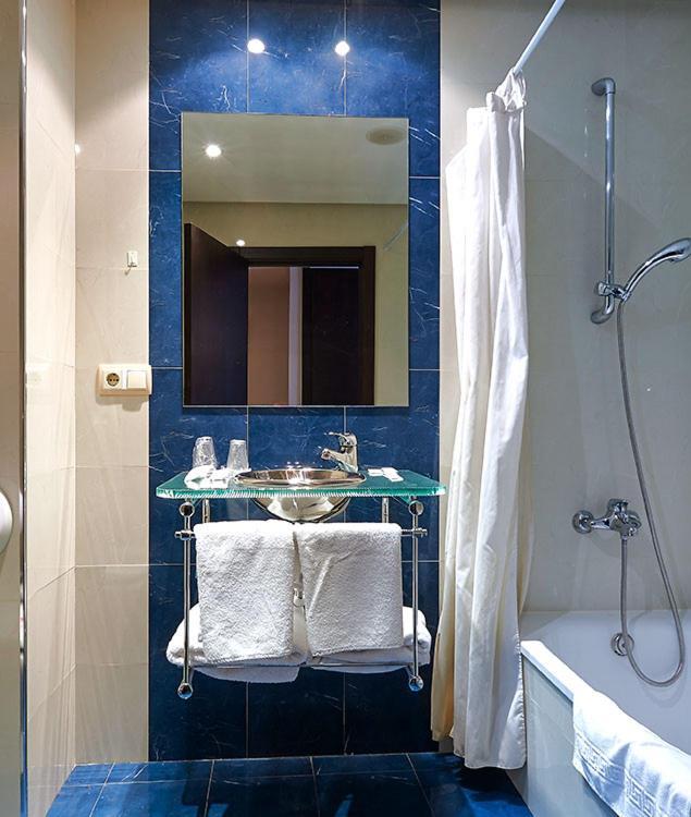 Hotel Las Cabanas Peñaranda de Bracamonte Εξωτερικό φωτογραφία