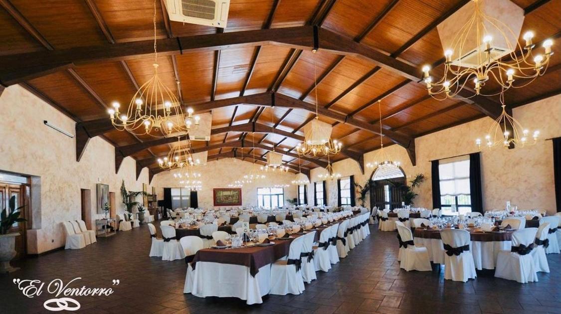 Hotel Las Cabanas Peñaranda de Bracamonte Εξωτερικό φωτογραφία
