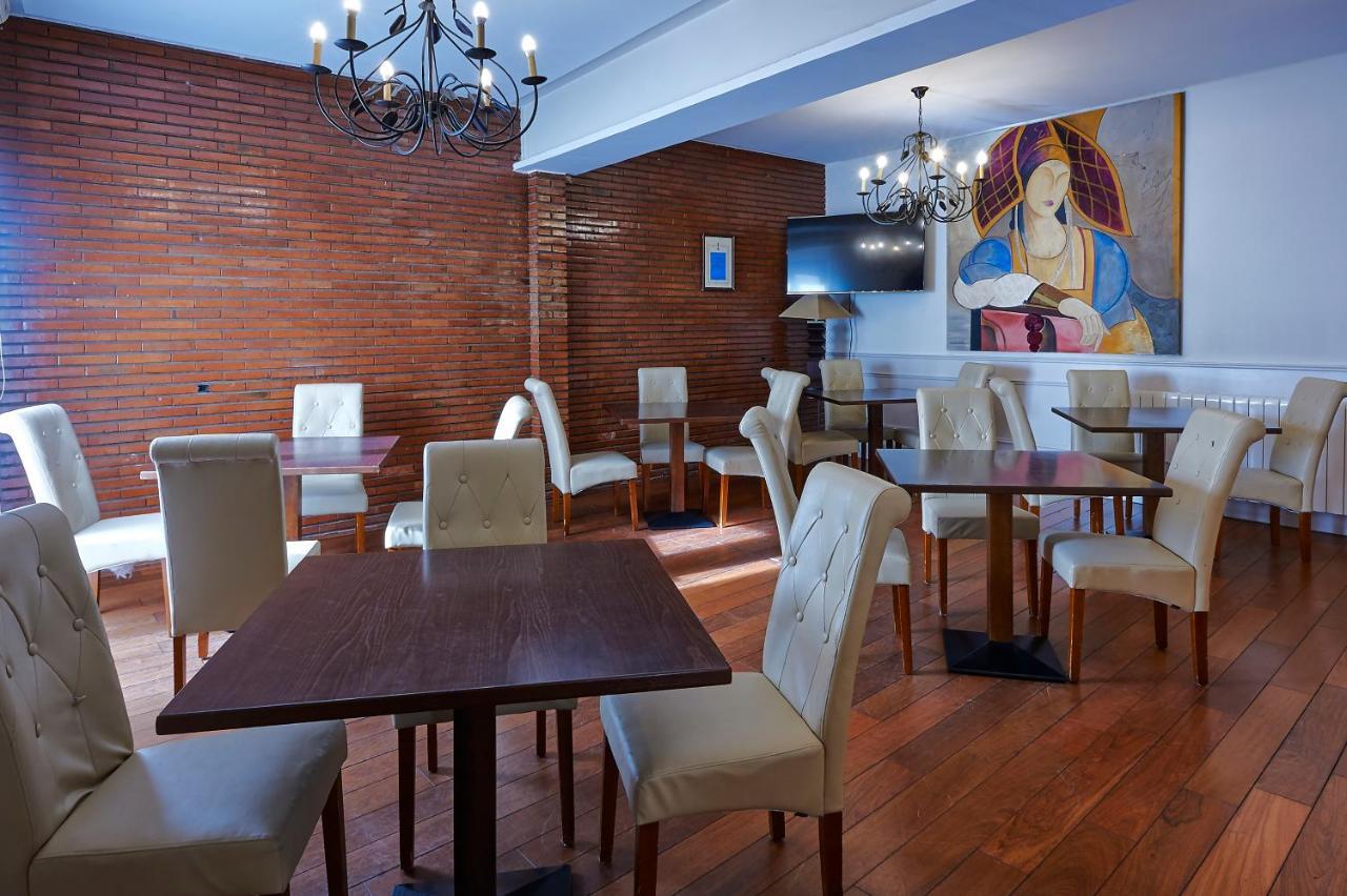 Hotel Las Cabanas Peñaranda de Bracamonte Εξωτερικό φωτογραφία